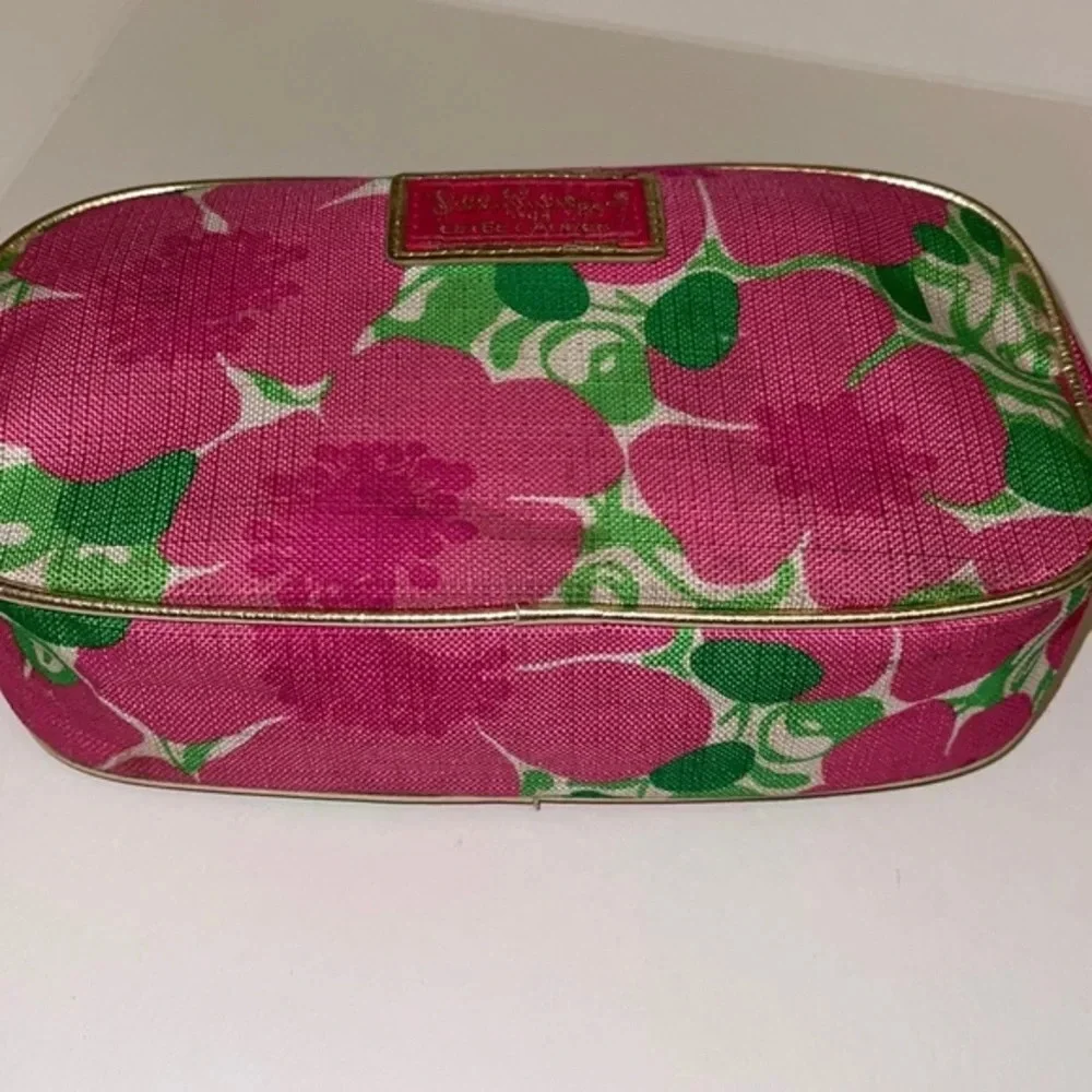 Lily Pulitzer Pink cosmetics bag